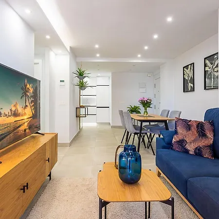 Luxe Discret Avenida Del Mar Apartment Marbella