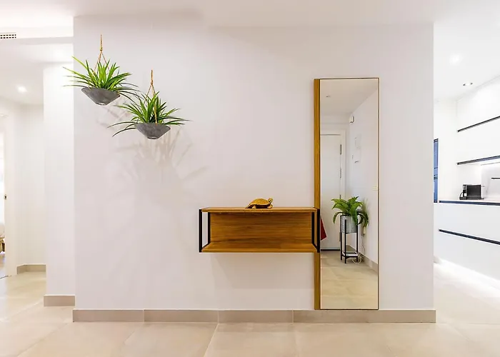 Luxe Discret Avenida Del Mar Apartment *
